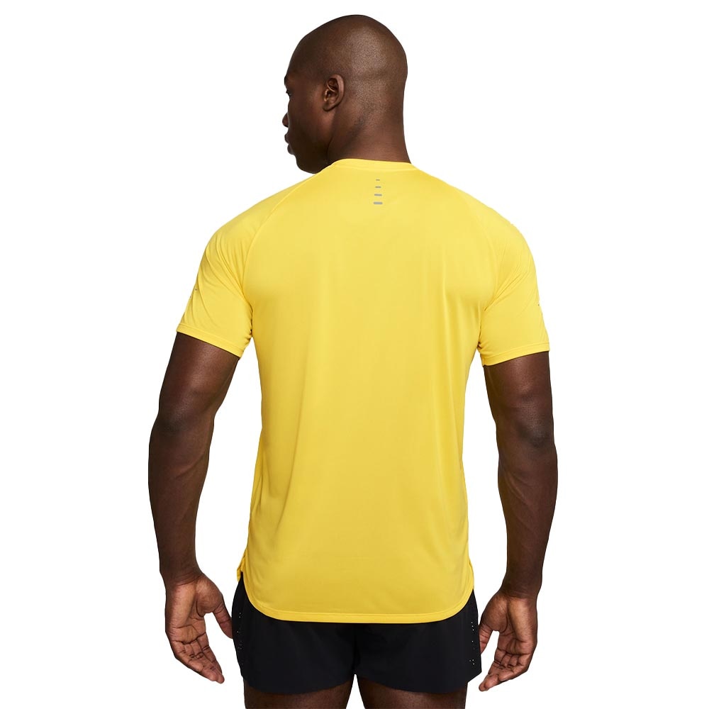 Nike Dri-Fit ADV Stride Kortermet Trøye Herre Gul
