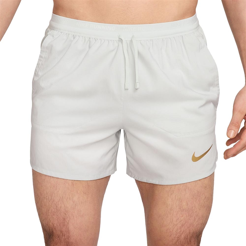 Nike Dri-Fit 5" Løpeshorts Herre Jakob Ingebrigtsen Grå/Beige
