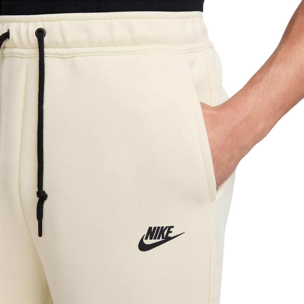 Nike NSW Tech Fleece Fritidsshorts Beige