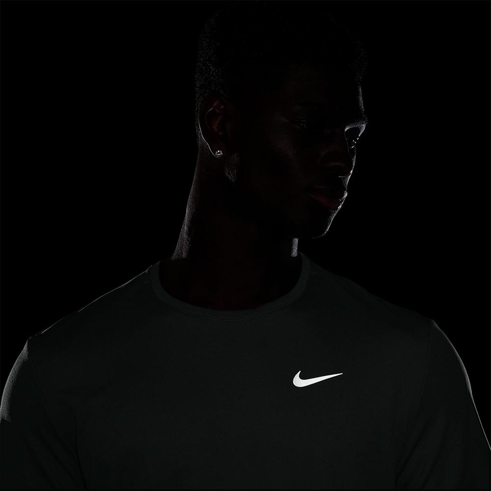 Nike Dri-Fit Miler Kortermet Trøye Herre Grå