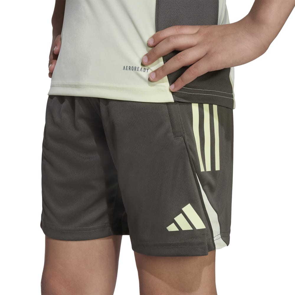 Adidas Real Madrid Tiro Treningsshorts Barn 25/26 Grå