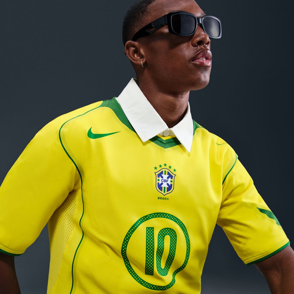 Nike Brasil 2004 Total 90 Reissue Ronaldinho 10 Fotballdrakt Hjemme