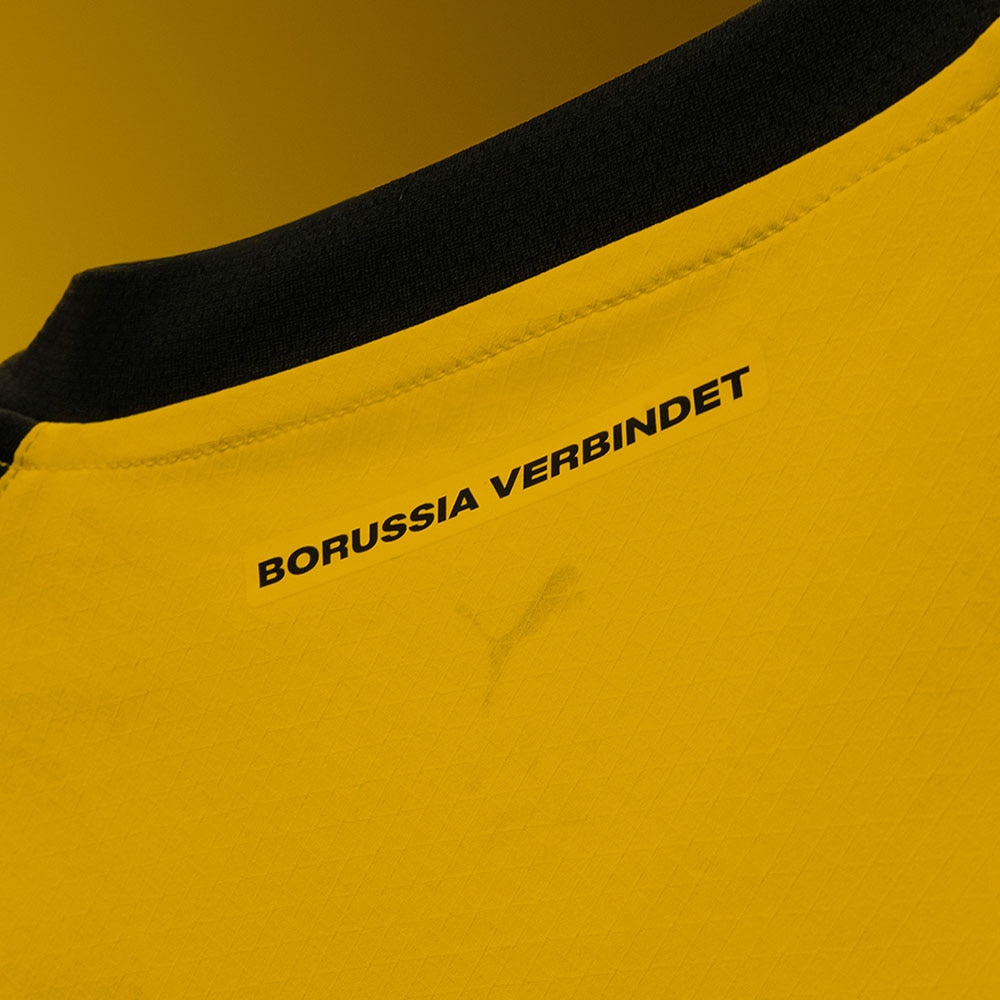 Puma BVB Dortmund Authentic Fotballdrakt 25/26 Hjemme 