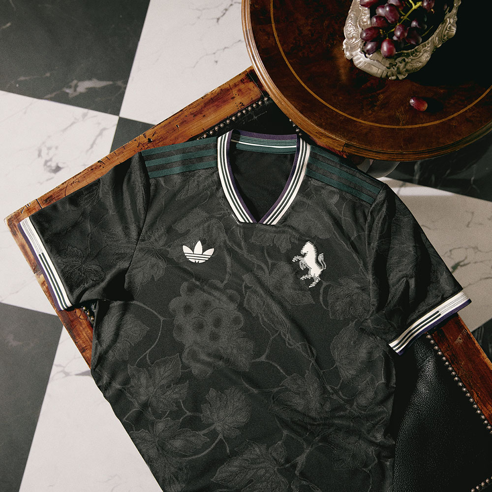 Adidas Juventus Authentic Fotballdrakt 25/26 Tredje
