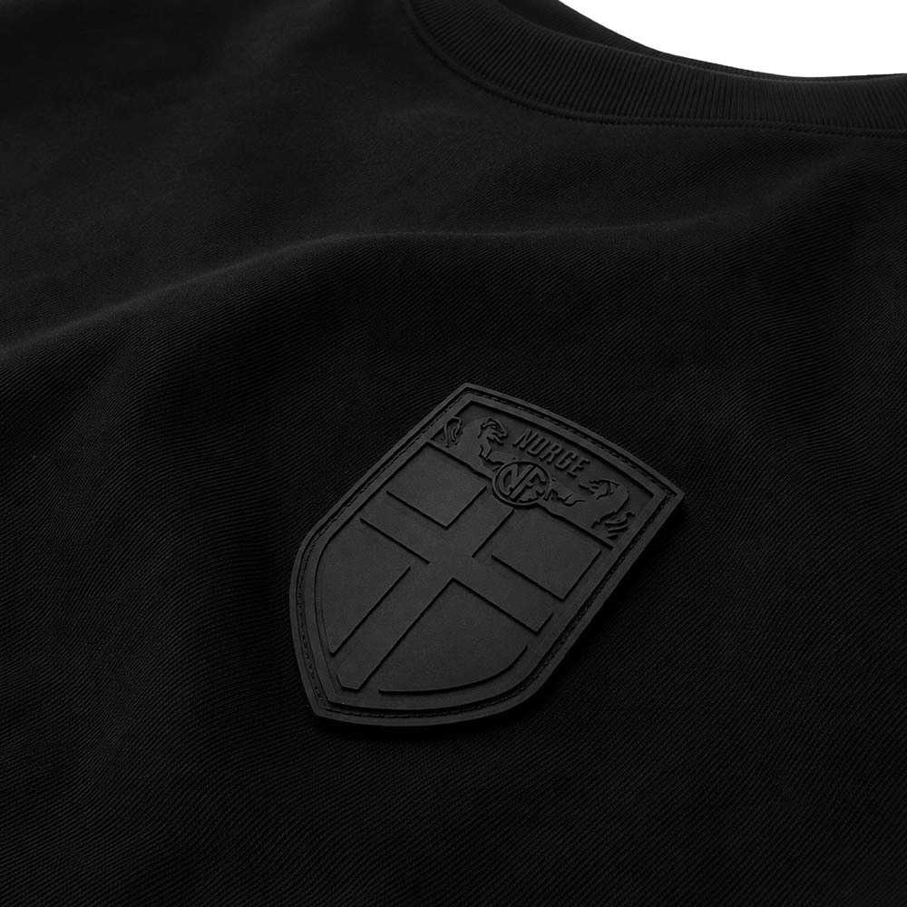 Fanhaus NFF Norge VM 2026 Crest T-Skjorte Sort