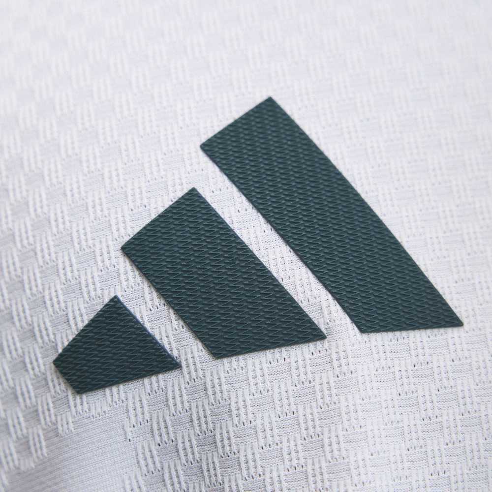 Adidas Real Madrid Authentic Fotballdrakt 26/27 Hjemme