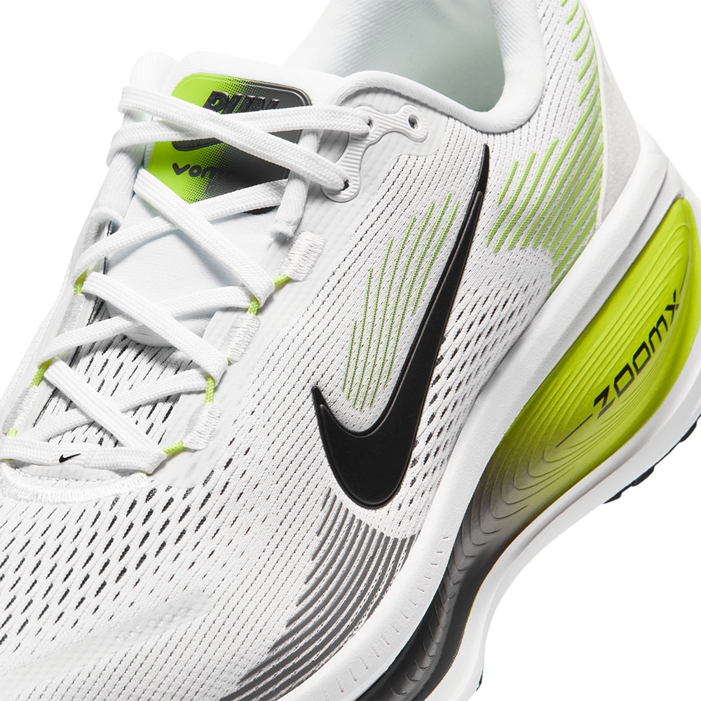 Nike VOMERO 18