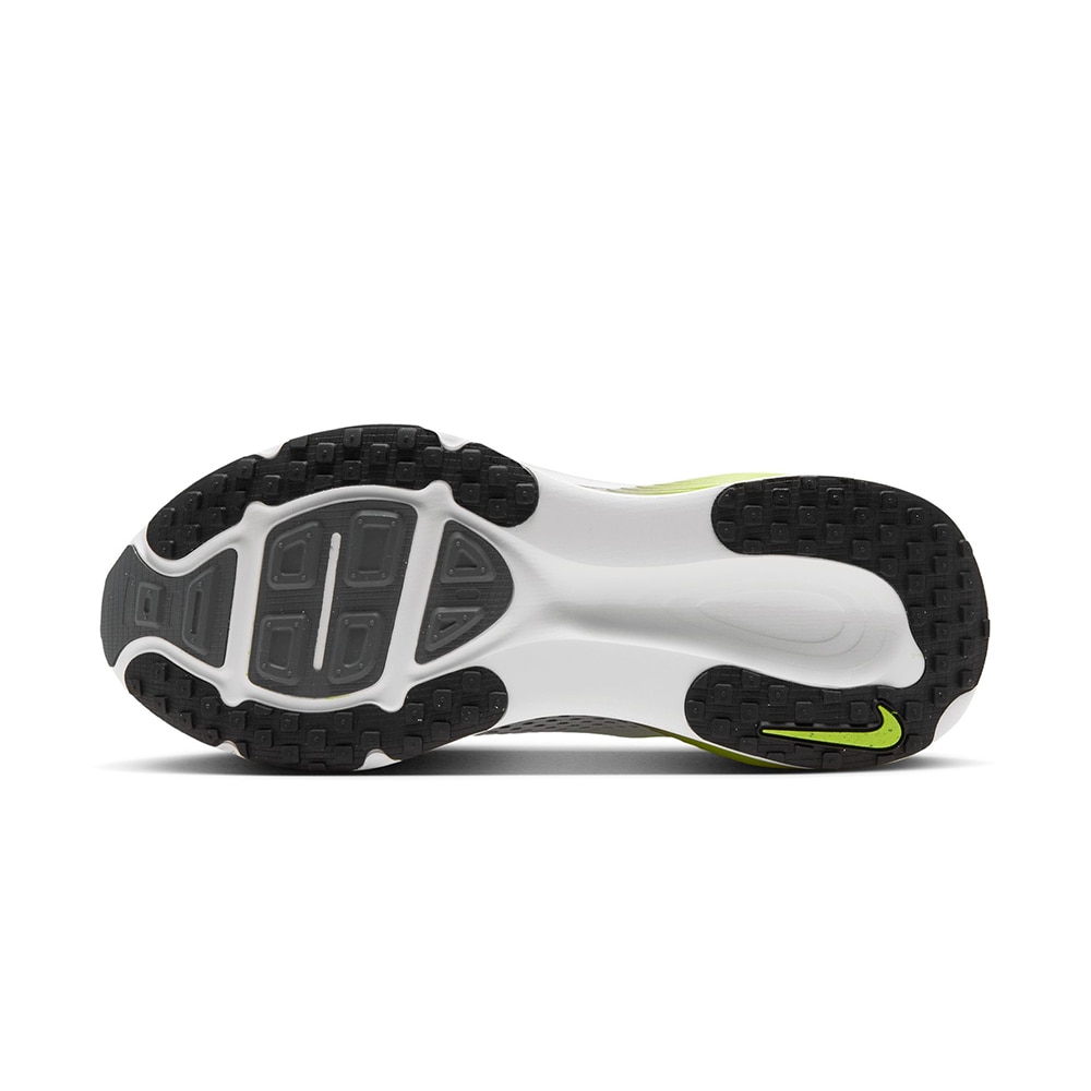 Nike VOMERO 18
