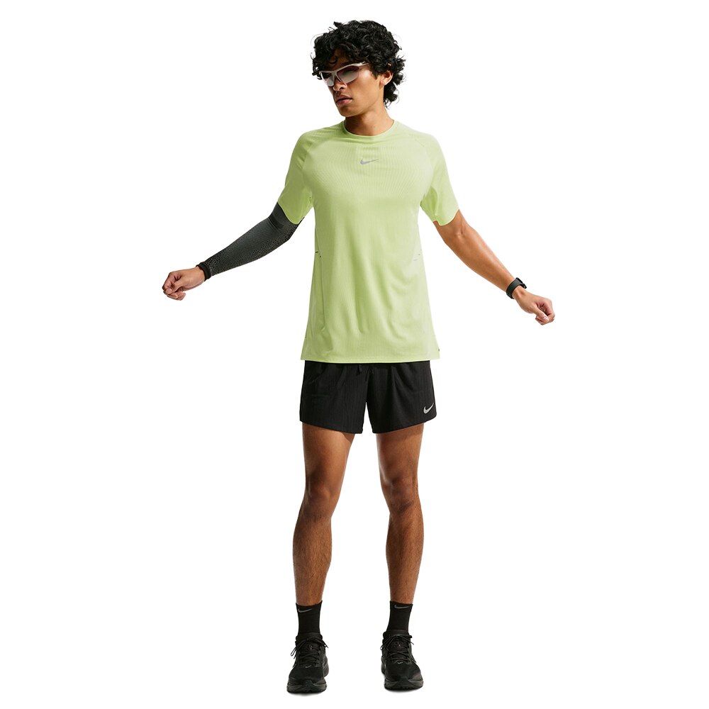 Nike Stride Aero-FIT T-skjorte Herre Gul