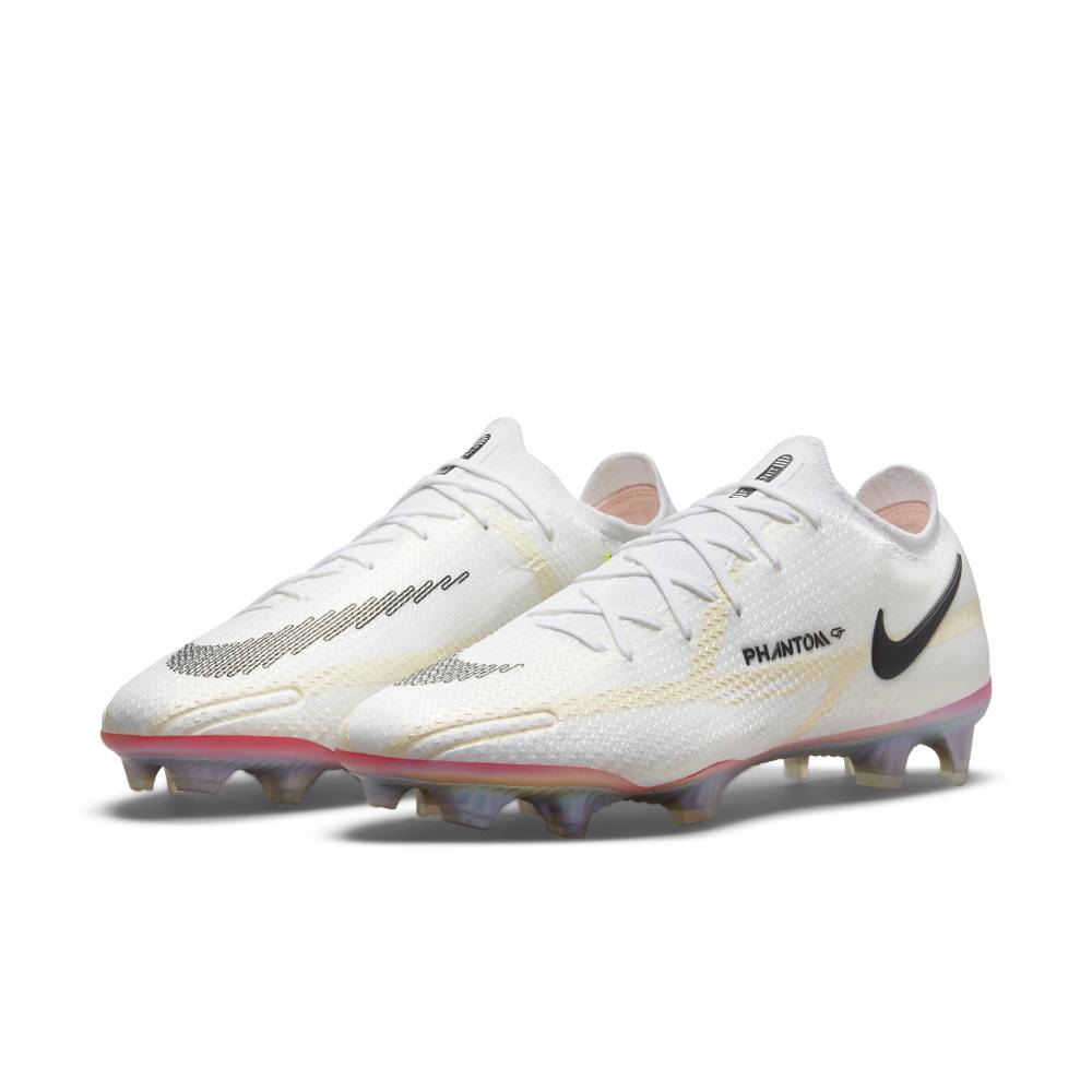 nike rawdacious soccer cleats