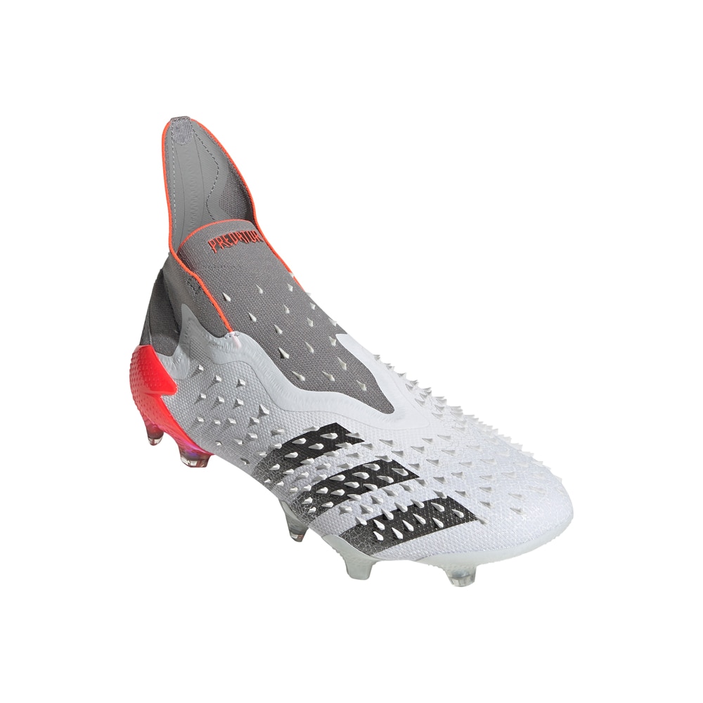 Adidas Predator Freak + FG/AG Fotballsko Whitespark Pack