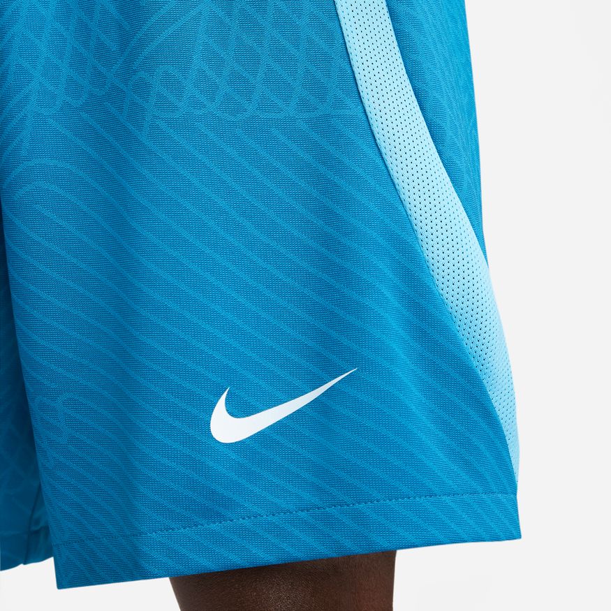 Nike Dry Strike Treningsshorts Lyseblå