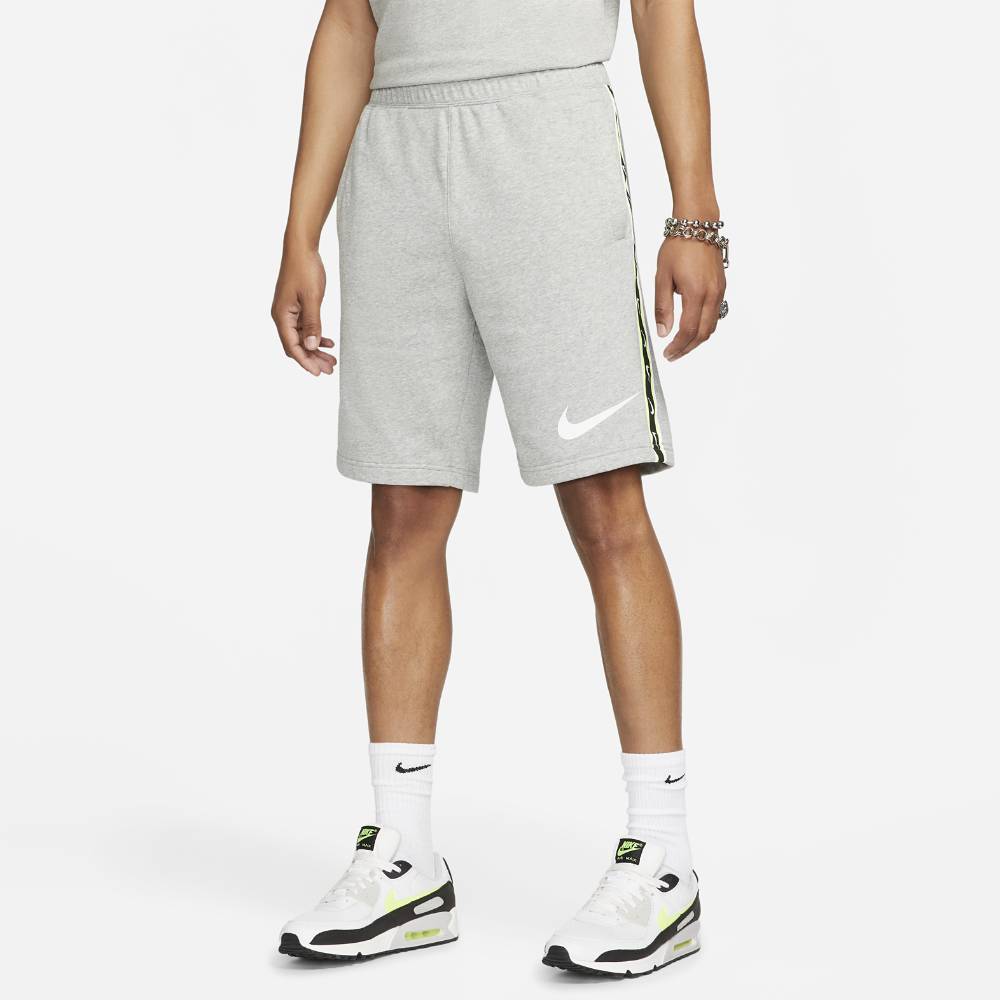 Nike Sportswear Repeat Fritidsshorts Grå