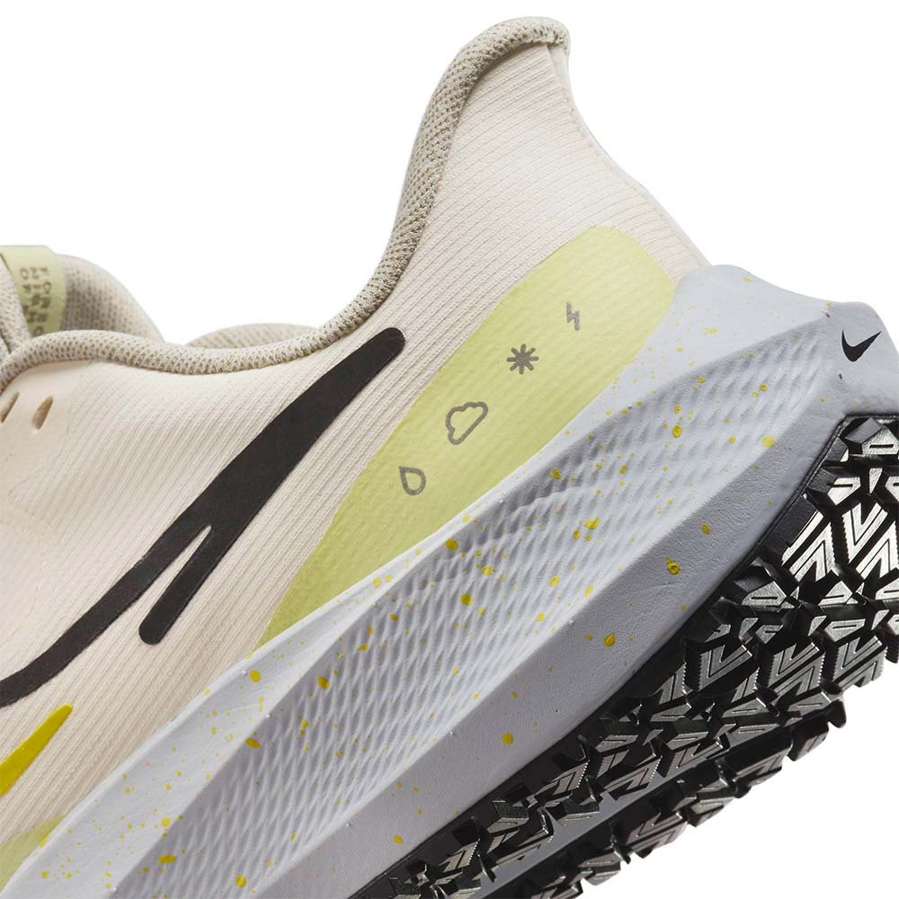 Nike Air Zoom Pegasus 39 Shield Joggesko Dame Beige