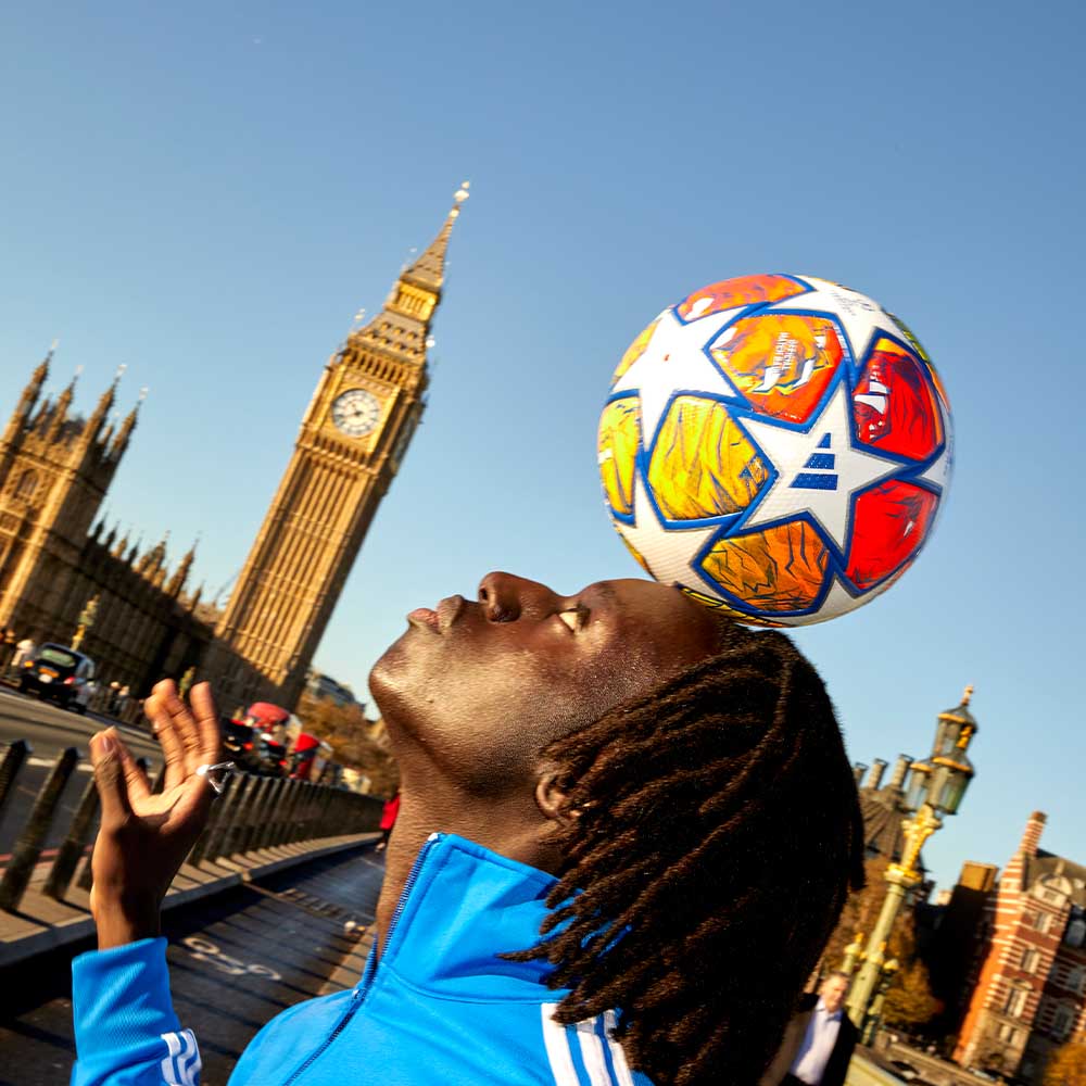 Adidas UEFA Champions League Pro Offisiell Matchball London 23/24 