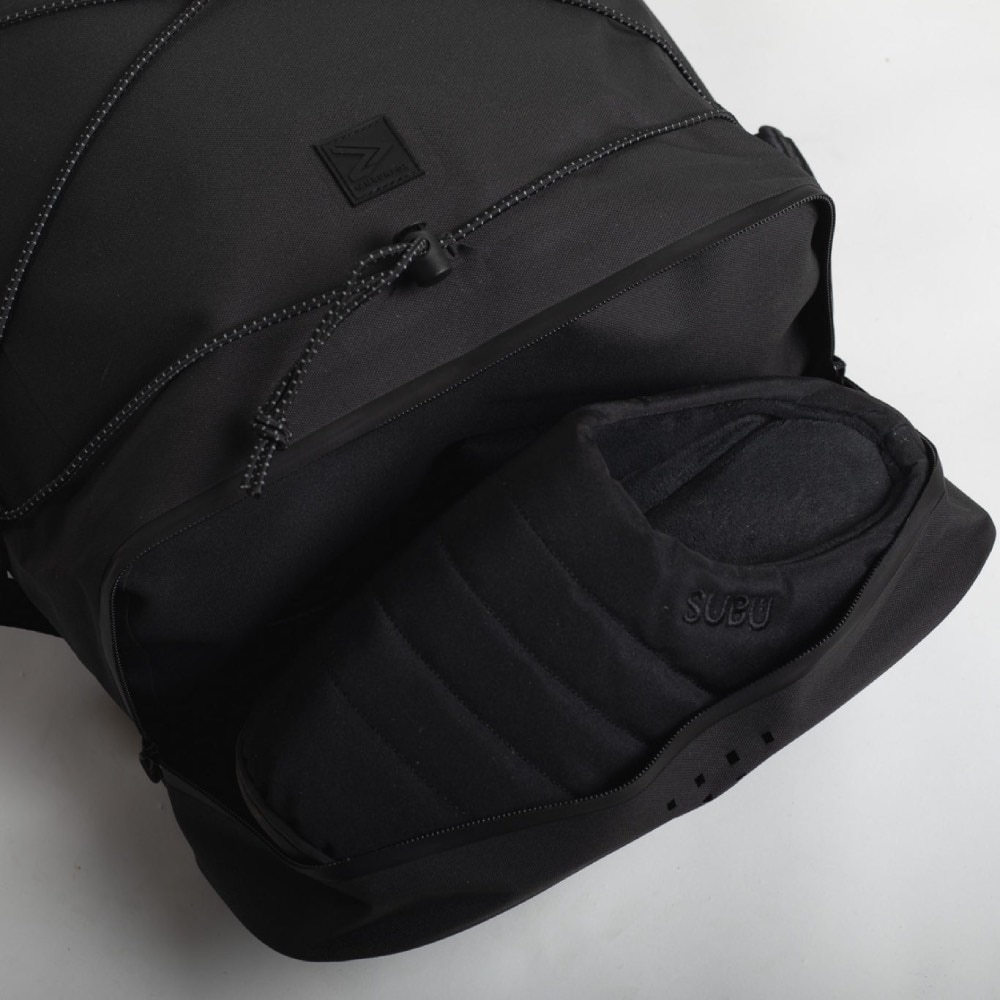 IAMRUNBOX Performance Rolltop Spin Bag 30L Løpesekk Grå